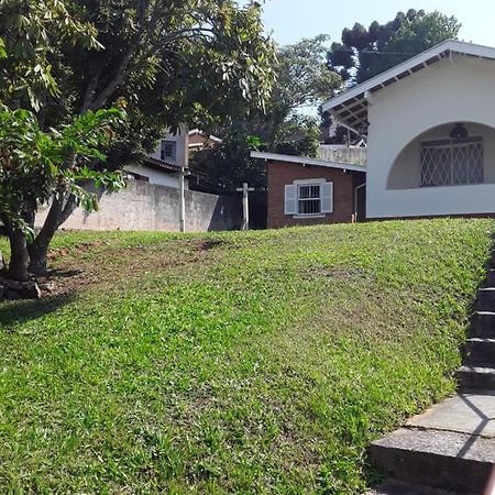 Suite Bem Localizada. Campos do Jordão Exterior foto